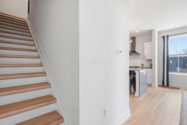 160 Wilson Avenue, Columbus, OH 43205