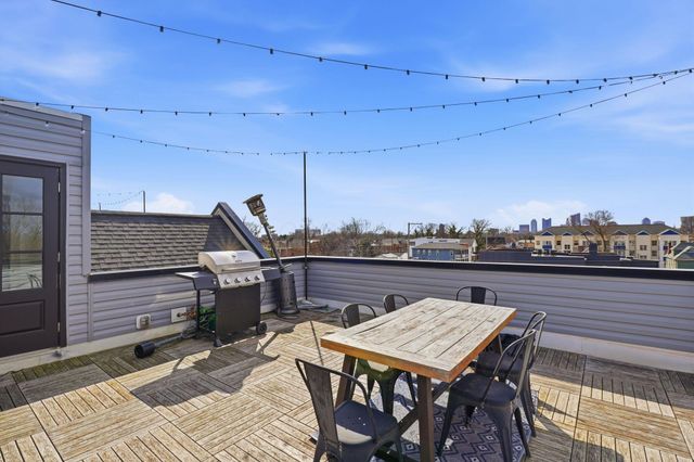 160 Wilson Avenue, Columbus, OH 43205
