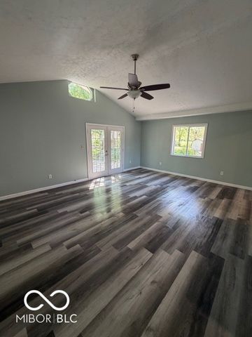 1449 Biloxi Lane, Beech Grove, IN 46107