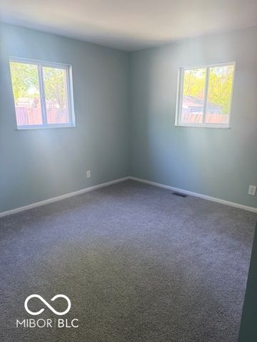 1449 Biloxi Lane, Beech Grove, IN 46107