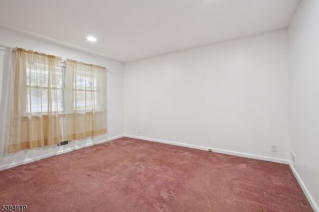 280 E Cedar St, Livingston Twp., NJ 07039