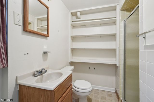 280 E Cedar St, Livingston Twp., NJ 07039