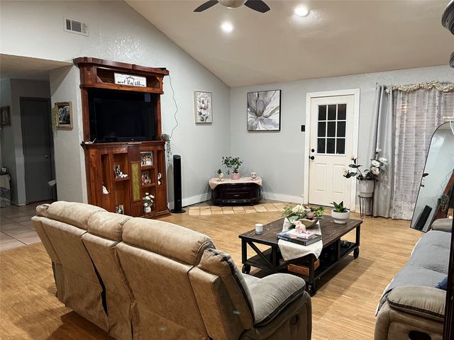 3001 Colony Drive, Mesquite, TX 75150