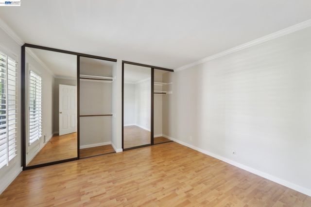 385 Jayne Avenue 205, Oakland, CA 94610