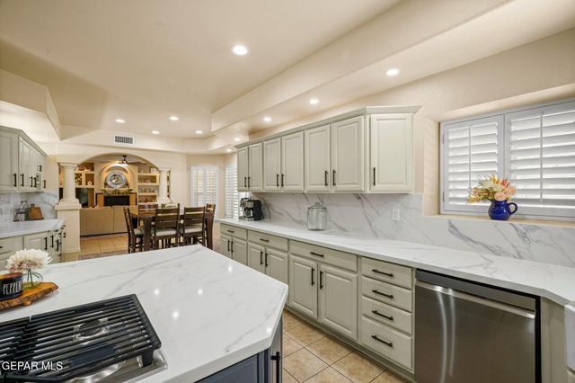 6224 CALLE LISA Way, El Paso, TX 79912