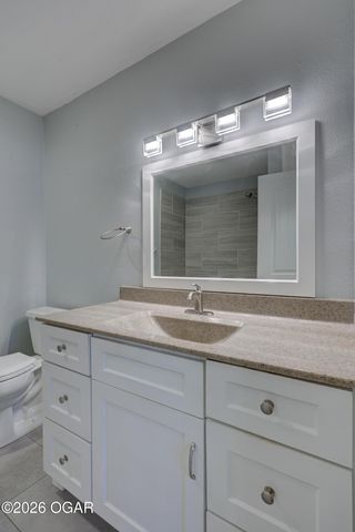 1350 Rainbow Drive, Joplin, MO 64804