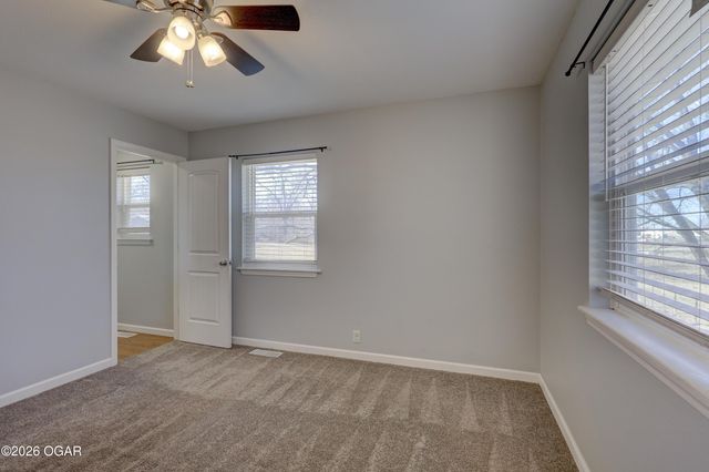 1350 Rainbow Drive, Joplin, MO 64804