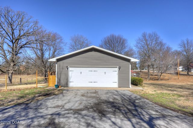 1350 Rainbow Drive, Joplin, MO 64804