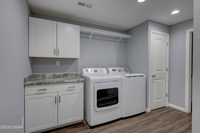 1350 Rainbow Drive, Joplin, MO 64804