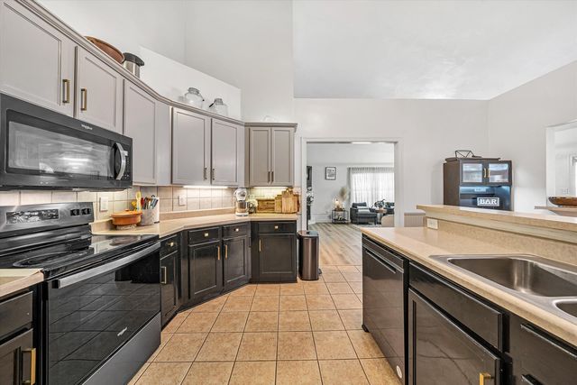 5424 Quail Ridge CT, Roanoke, VA 24018