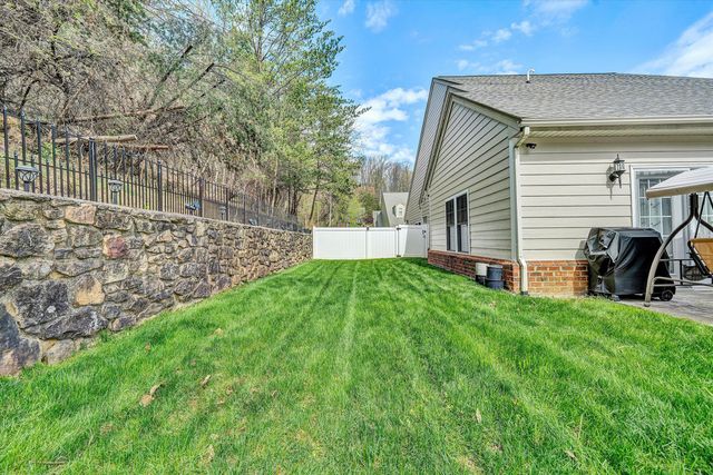 5424 Quail Ridge CT, Roanoke, VA 24018