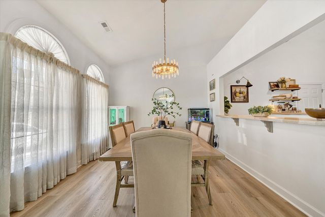 5424 Quail Ridge CT, Roanoke, VA 24018
