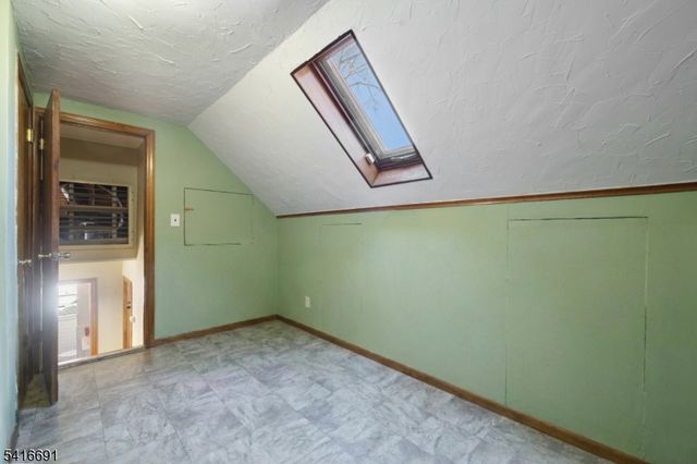 232 Laurel Ave, Maplewood Twp., NJ 07040