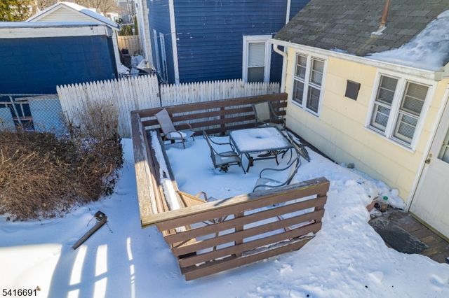 232 Laurel Ave, Maplewood Twp., NJ 07040