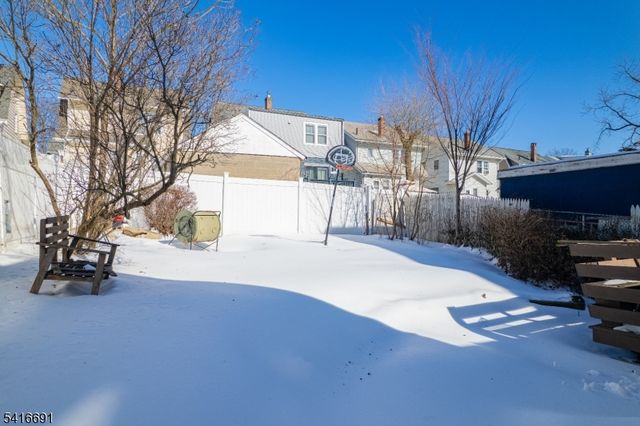 232 Laurel Ave, Maplewood Twp., NJ 07040