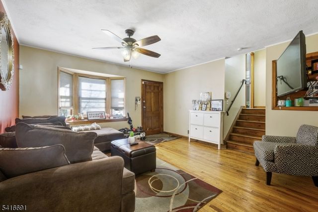 232 Laurel Ave, Maplewood Twp., NJ 07040