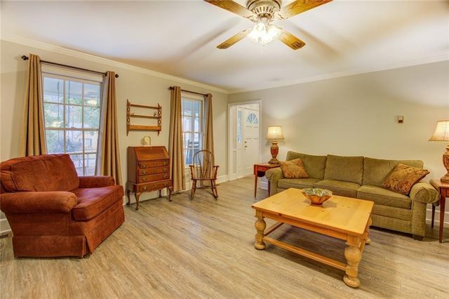 2348 Radbury Lane, Snellville, GA 30078