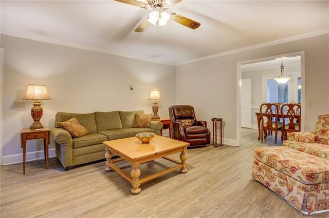 2348 Radbury Lane, Snellville, GA 30078