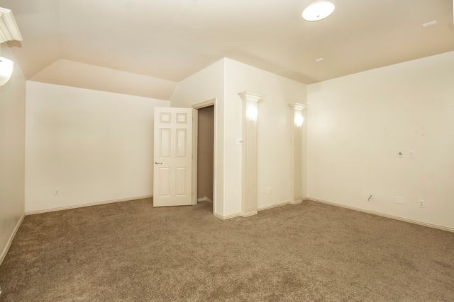 903 Fieldstone Drive, Cedar Hill, TX 75104