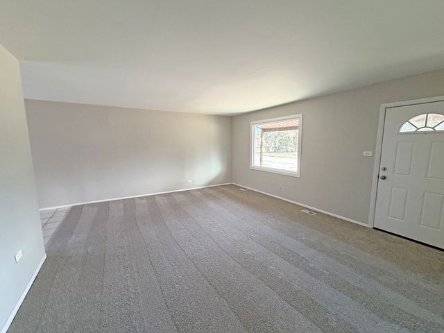 16908 Laramie Avenue, Oak Forest, IL 60452