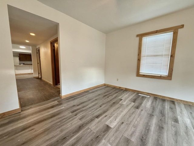 271 N WISCONSIN STREET, Berlin, WI 54923