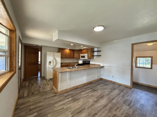 271 N WISCONSIN STREET, Berlin, WI 54923