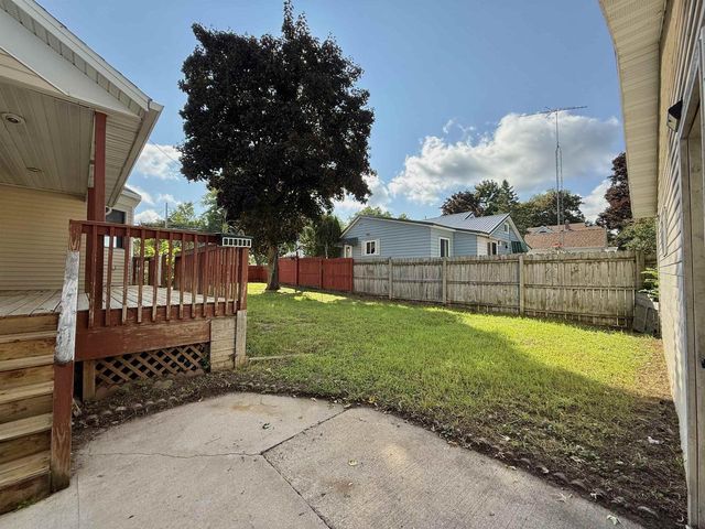 271 N WISCONSIN STREET, Berlin, WI 54923