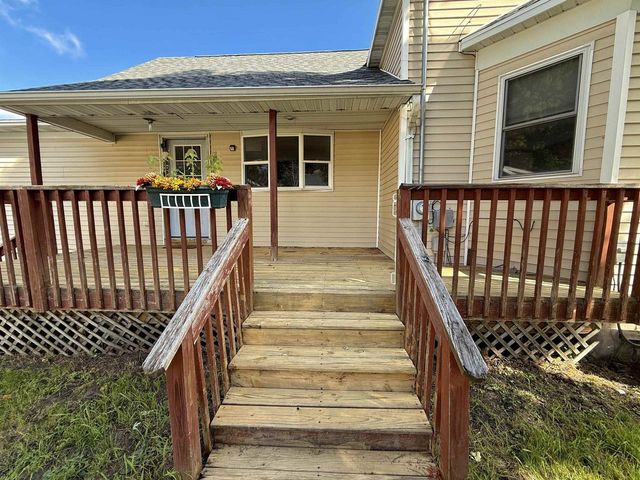 271 N WISCONSIN STREET, Berlin, WI 54923