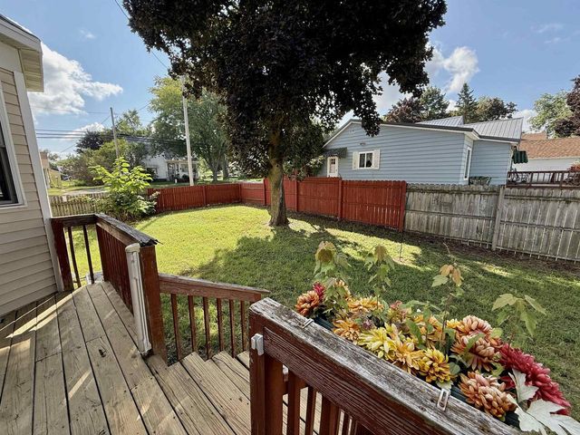 271 N WISCONSIN STREET, Berlin, WI 54923