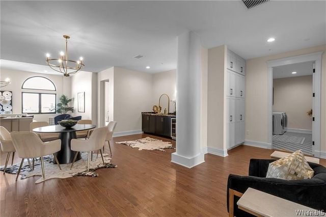 674 Main Street 5, Buffalo, NY 14202