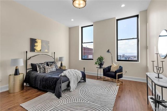 674 Main Street 5, Buffalo, NY 14202