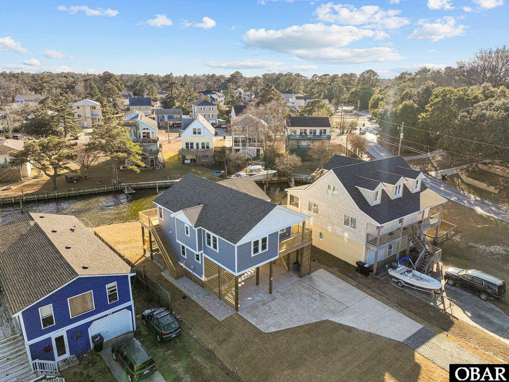 Image 1 of property listing at 102 Queen Court Lot: 41, Kill Devil Hills, NC 27948