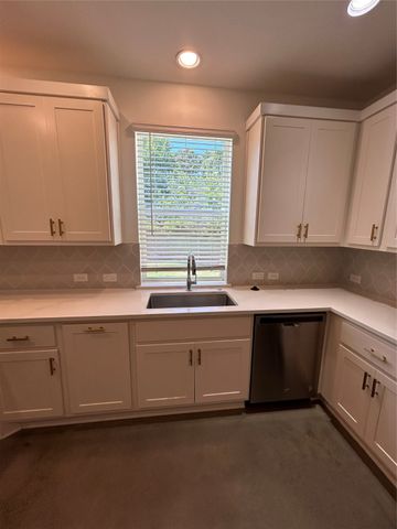 1277 Clifftop Lane, Dallas, TX 75208