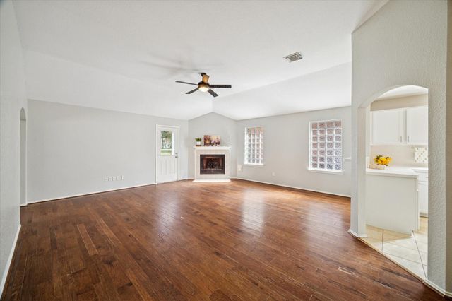 20110 18th Fairway Drive, Humble, TX 77346