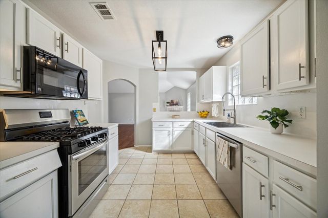 20110 18th Fairway Drive, Humble, TX 77346