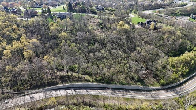 2139 Bromley-Crescent Springs Road, Crescent Springs, KY 41017