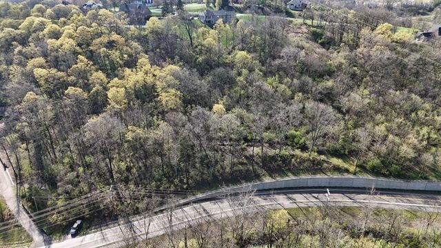 2139 Bromley-Crescent Springs Road, Crescent Springs, KY 41017