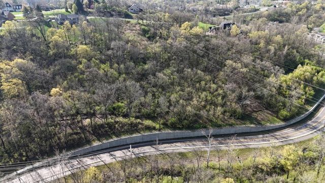 2139 Bromley-Crescent Springs Road, Crescent Springs, KY 41017