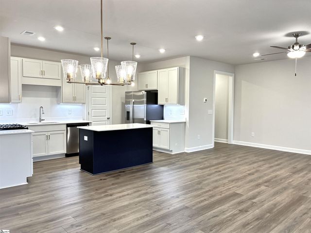 1438 Johnstone Drive, Reidville, SC 29375