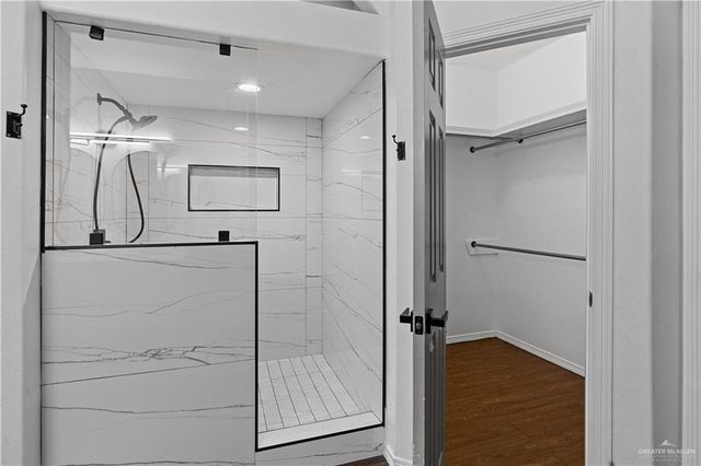 107 E Esperanza Avenue, Mission, TX 78574