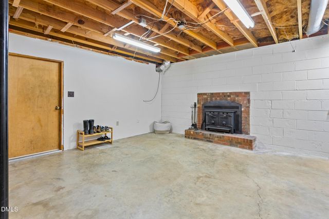 1263 Geneva Albright Road, Graham, NC 27253