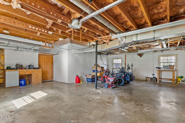 1263 Geneva Albright Road, Graham, NC 27253