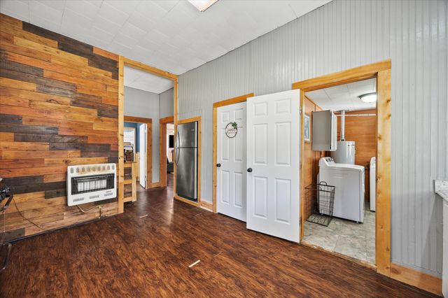 1216 Wesley Street, Greenville, TX 75401