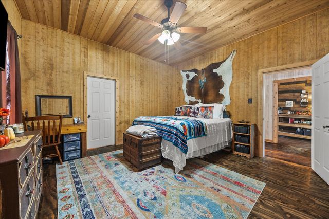 1216 Wesley Street, Greenville, TX 75401