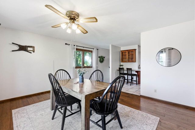 1931 SKY RANCH AVENUE, Oshkosh, WI 54904