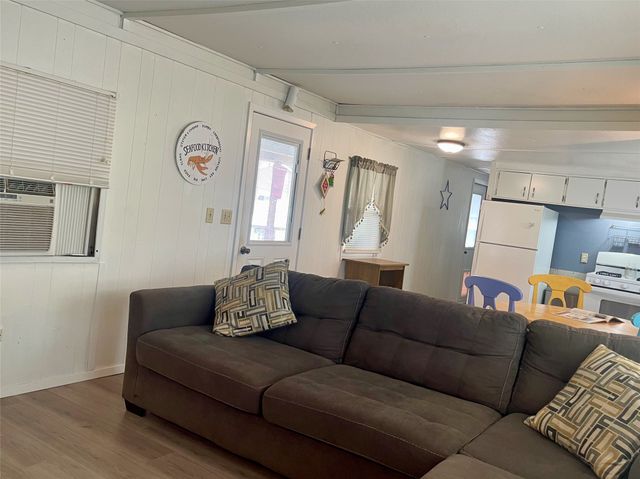 2334 Sanbar Road 26, Possum Kingdom Lake, TX 76449