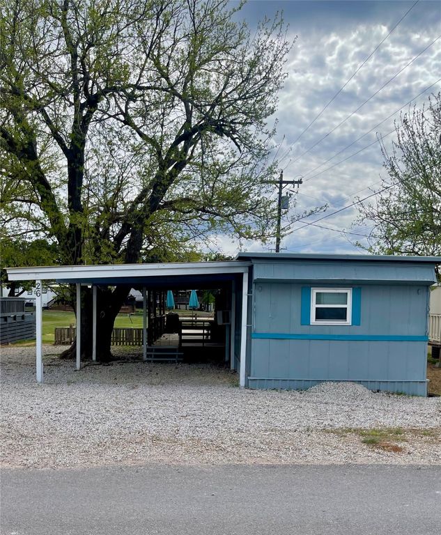 2334 Sanbar Road 26, Possum Kingdom Lake, TX 76449