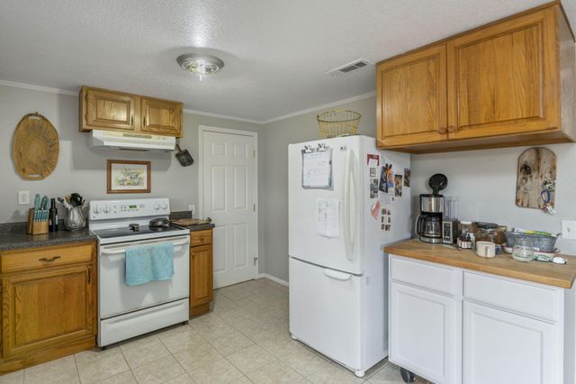 1550 Highway 280 E, Defuniak Springs, FL 32435