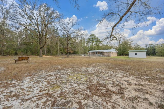 1550 Highway 280 E, Defuniak Springs, FL 32435
