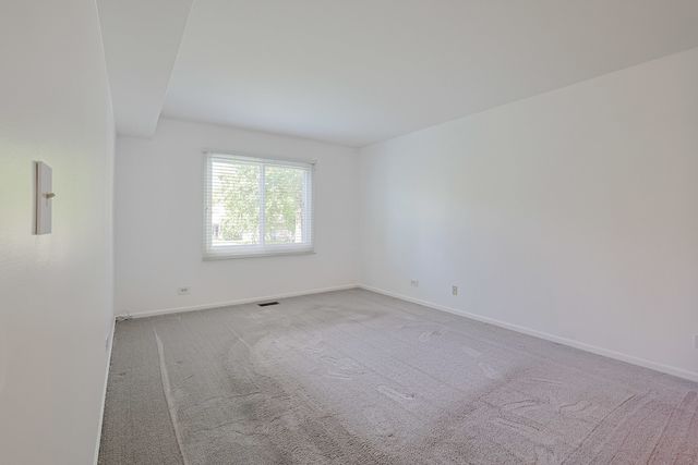 1011 Brentwood Circle, Buffalo Grove, IL 60089